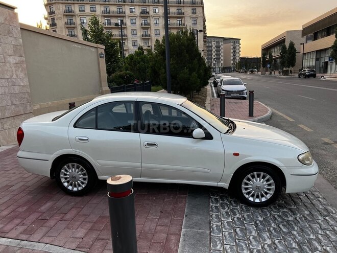 Nissan Sunny 2009, 190,000 km - 1.6 l - Bakı