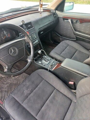 Mercedes C 200 1995, 388,000 km - 2.0 l - Bakı
