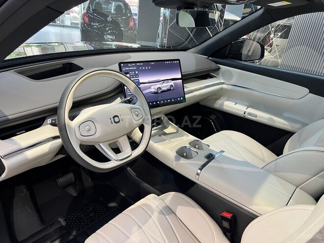 Changan Qiyuan Q07-8
