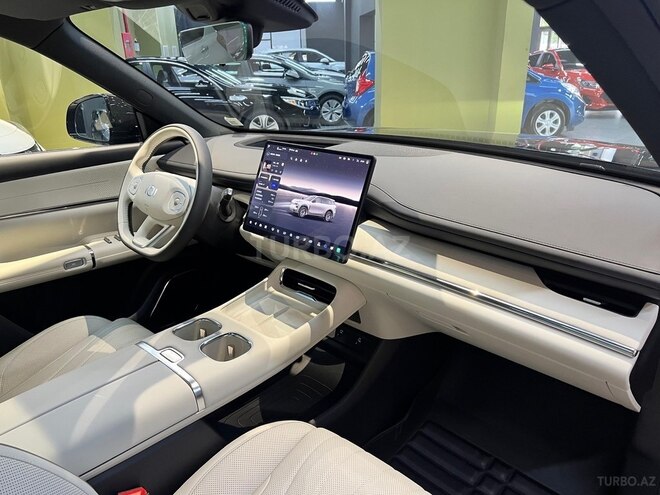 Changan Qiyuan Q07-12