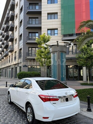 Toyota Corolla-10