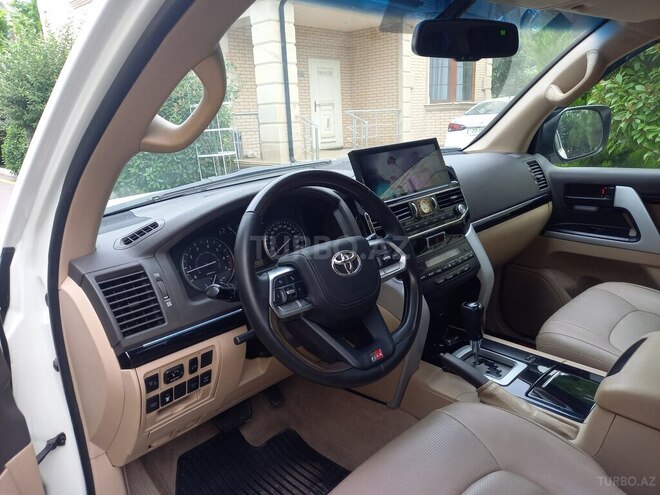 Toyota Land Cruiser 2012, 187,000 km - 4.0 л - Quba