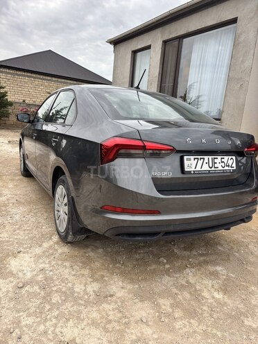 Skoda Rapid 2021, 76,000 km - 1.6 l - Bakı