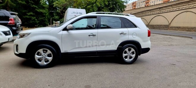Kia Sorento-4