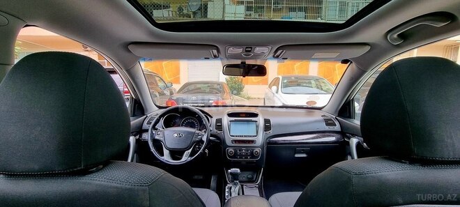 Kia Sorento-5