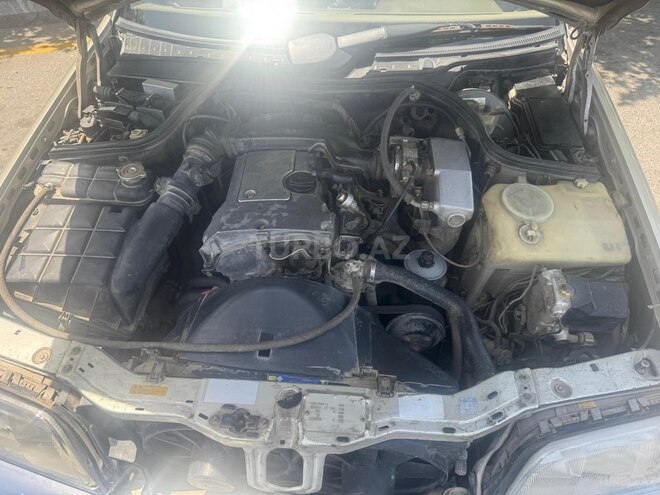 Mercedes C 220 1995, 356,000 km - 2.2 л - Bakı