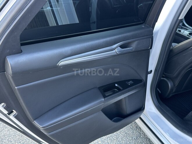 Ford Fusion (North America) 2013, 260,000 km - 2.0 l - Gəncə