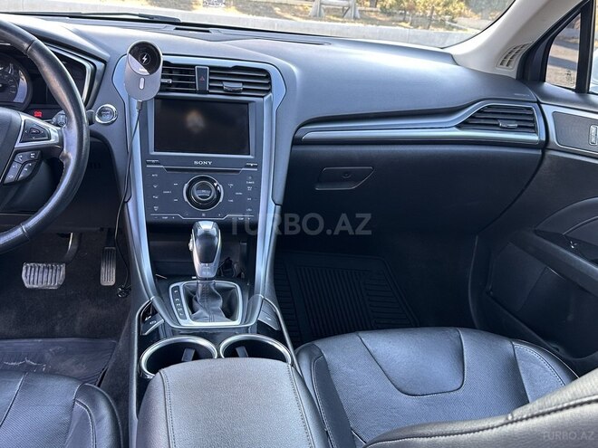 Ford Fusion (North America) 2013, 260,000 km - 2.0 l - Gəncə