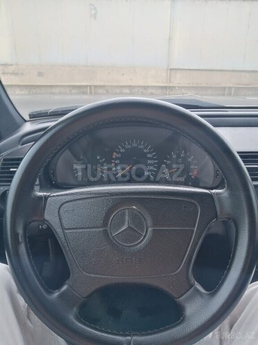 Mercedes C 180 1997, 355,000 km - 1.8 l - Bakı