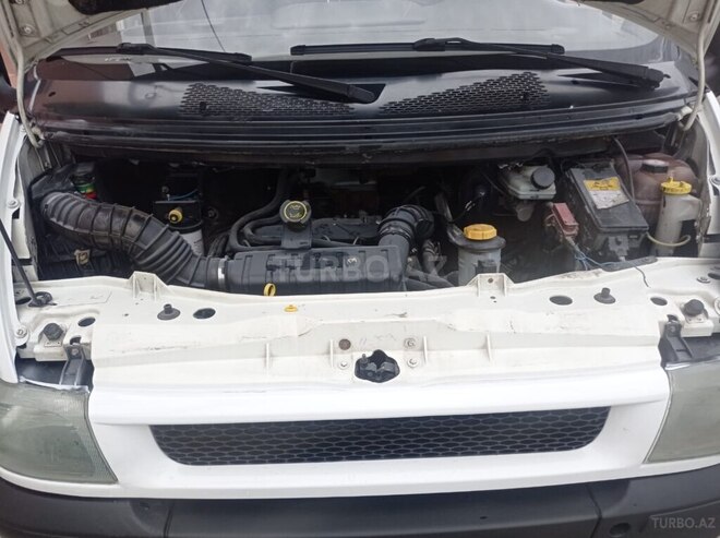 Ford Transit 2002, 300,000 km - 2.2 l - Bakı