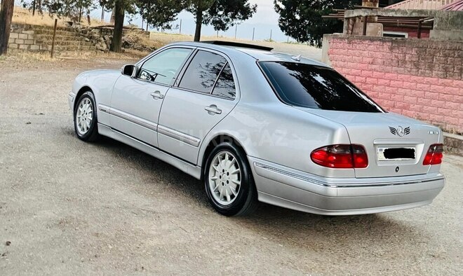 Mercedes E 220 d 2000, 560,000 km - 2.2 л - Cəlilabad
