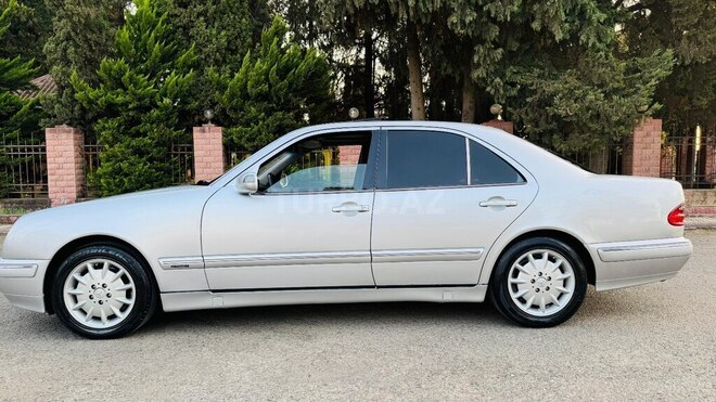Mercedes E 220 d 2000, 560,000 km - 2.2 л - Cəlilabad