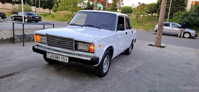 LADA (VAZ) 2107 2009, 96,000 km - 1.6 l - Şirvan