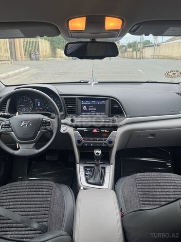 Hyundai Elantra 2017, 71,000 km - 2.0 л - Bakı