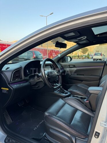 Hyundai Elantra 2018, 40,474 km - 1.6 l - Bakı