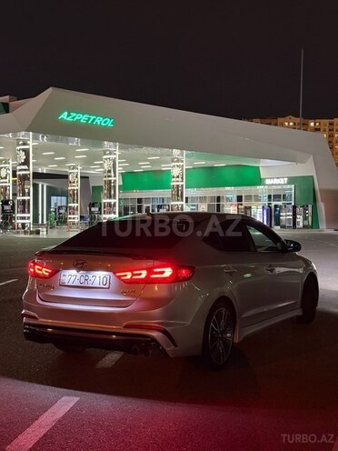 Hyundai Elantra 2018, 40,474 km - 1.6 l - Bakı