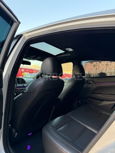 Hyundai Elantra 2018, 40,474 km - 1.6 l - Bakı