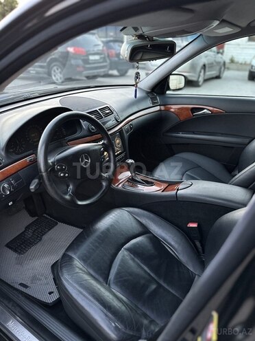 Mercedes E 220 d 2008, 312,325 km - 2.2 л - Sumqayıt