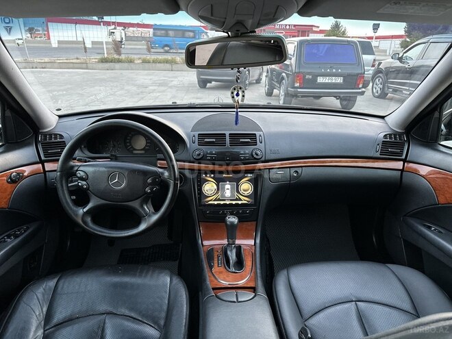 Mercedes E 220 d 2008, 312,325 km - 2.2 л - Sumqayıt
