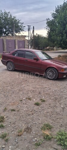 BMW 318 1992, 329,153 km - 1.8 l - Goranboy