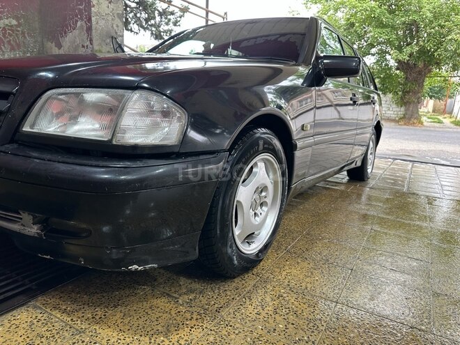 Mercedes C 240 1998, 346,000 km - 2.4 l - Xaçmaz