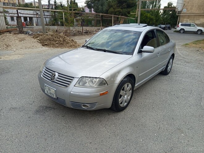 Volkswagen Passat 2003, 281,972 km - 2.3 l - Bakı