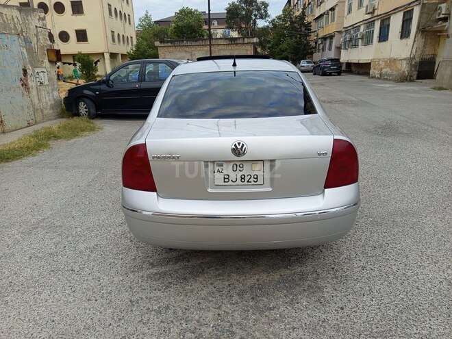 Volkswagen Passat 2003, 281,972 km - 2.3 l - Bakı