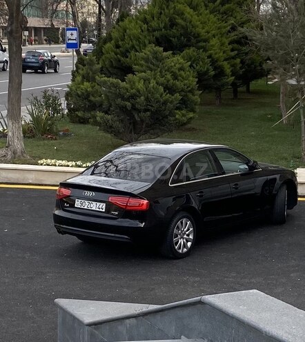 Audi A4 2014, 92,000 km - 1.8 l - Bakı
