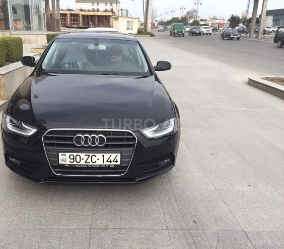 Audi A4 2014, 92,000 km - 1.8 l - Bakı