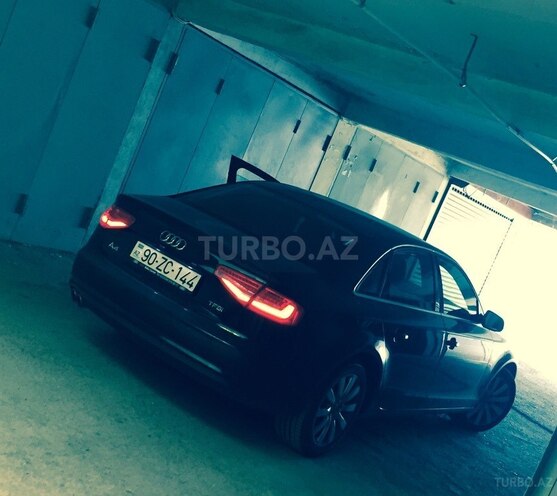 Audi A4 2014, 92,000 km - 1.8 l - Bakı