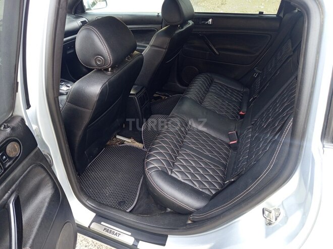 Volkswagen Passat 2003, 281,972 km - 2.3 l - Bakı