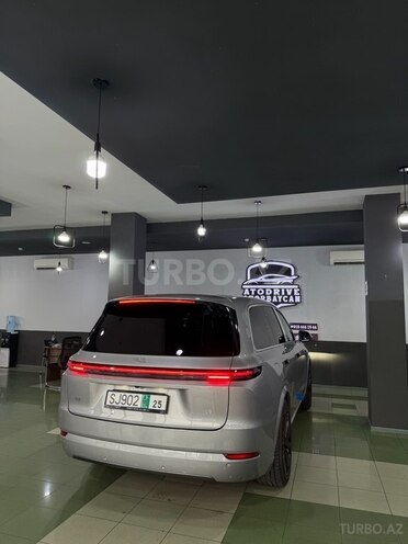 Li Auto L9 2024, 0 km - 1.5 л - Bakı