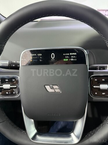 Li Auto L9 2024, 0 km - 1.5 л - Bakı
