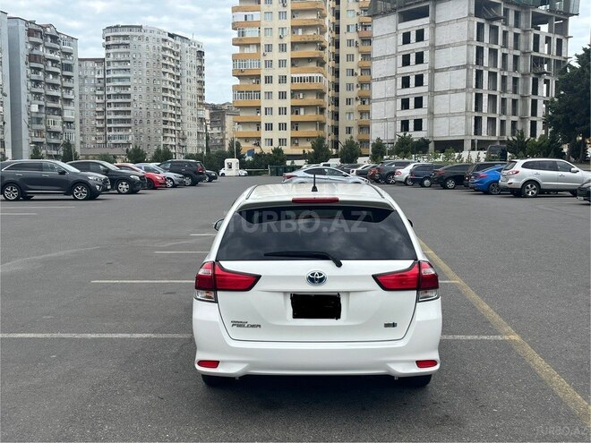 Toyota Corolla Fielder 2016, 253,000 km - 1.5 л - Bakı