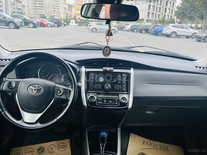 Toyota Corolla Fielder 2016, 253,000 km - 1.5 л - Bakı