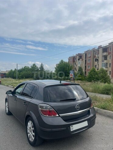Opel Astra 2010, 275,000 km - 1.3 l - Gəncə