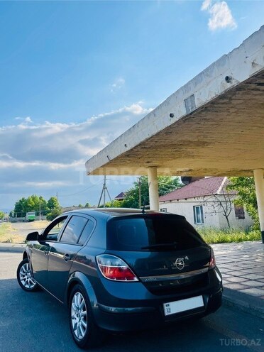 Opel Astra 2010, 275,000 km - 1.3 l - Gəncə