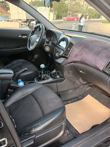 Hyundai i30-13