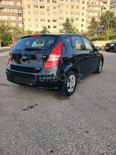 Hyundai i30-6