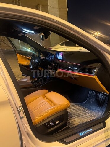 BMW 530e 2018, 200,000 km - 2.0 l - Bakı