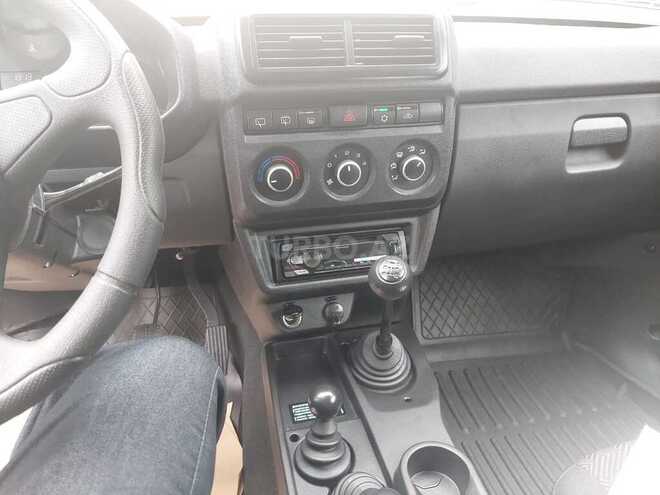 LADA (VAZ) Niva 2024, 3,800 km - 1.7 л - Bakı