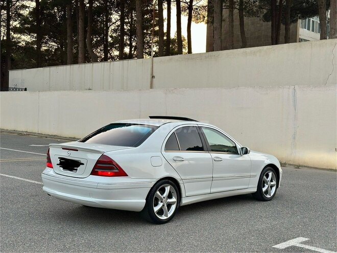 Mercedes C 240 2002, 209,881 km - 2.6 l - Sumqayıt