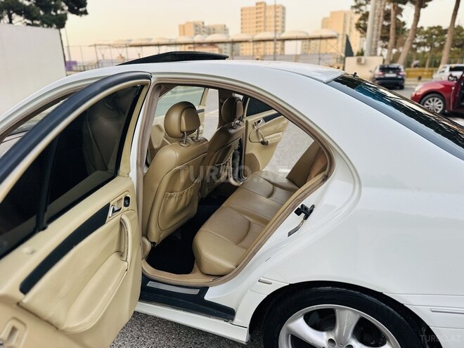 Mercedes C 240 2002, 209,881 km - 2.6 l - Sumqayıt