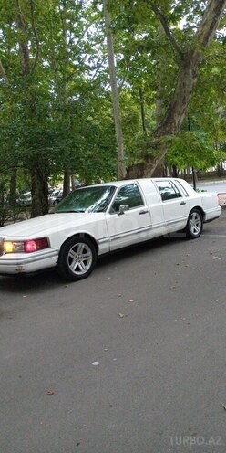 Lincoln Town Car 1994, 271,095 km - 4.6 l - Mingəçevir