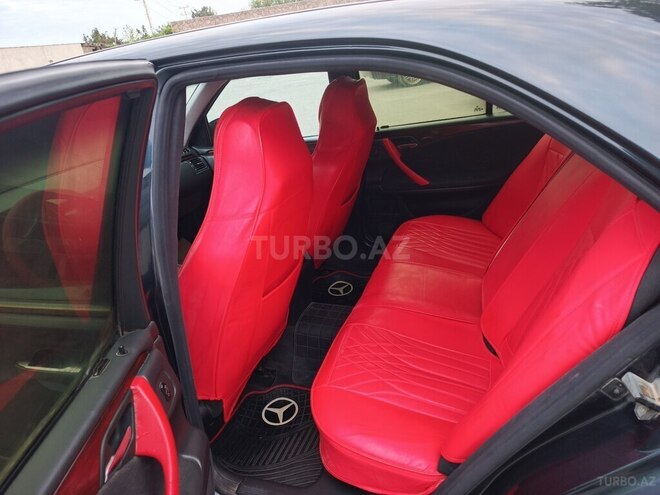 Mercedes E 270 2000, 34,000 km - 2.7 l - Bakı