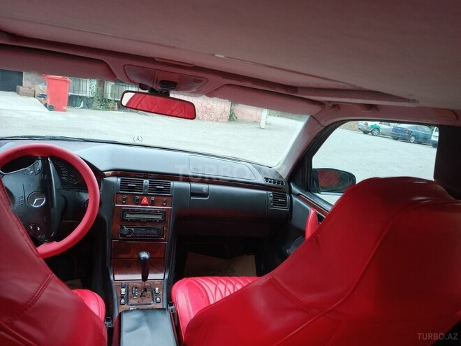 Mercedes E 270 2000, 34,000 km - 2.7 l - Bakı