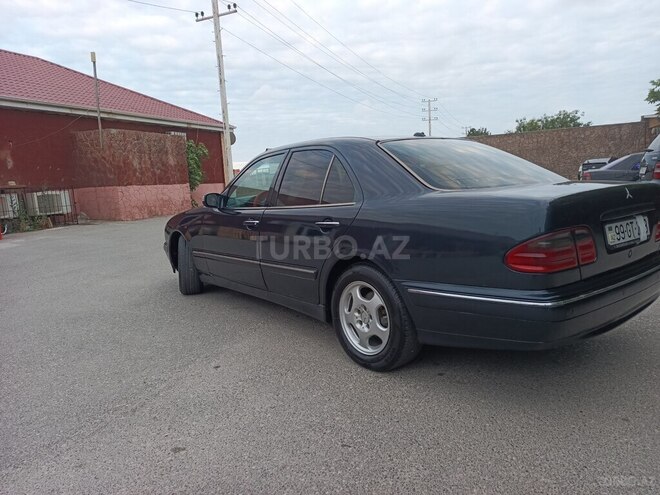 Mercedes E 270 2000, 34,000 km - 2.7 l - Bakı