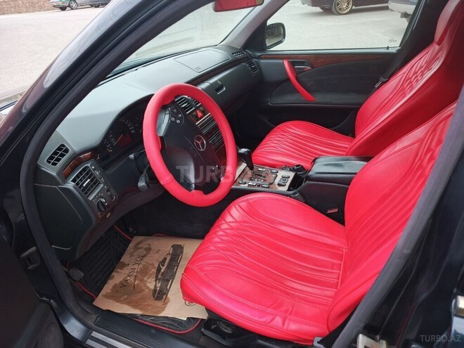 Mercedes E 270 2000, 34,000 km - 2.7 l - Bakı