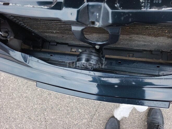 Mercedes E 270 2000, 34,000 km - 2.7 l - Bakı