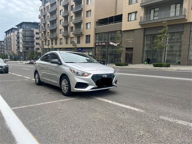 Hyundai Accent 2018, 131,966 km - 1.6 l - Bakı